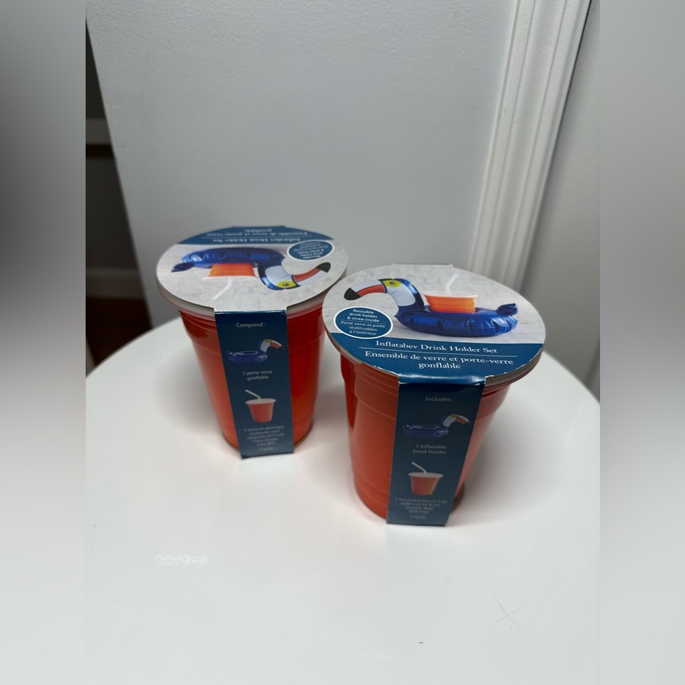 Pier One Inflatable Drink Holder Set